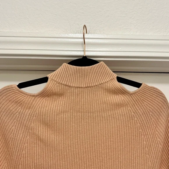 NWT NAADAM Silk / Cashmere Blend Open Back Mockneck - Picture 4 of 10